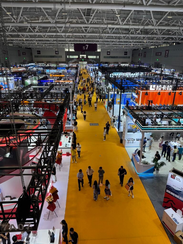 Complete electronics supply chain and factory network in Shenzhen